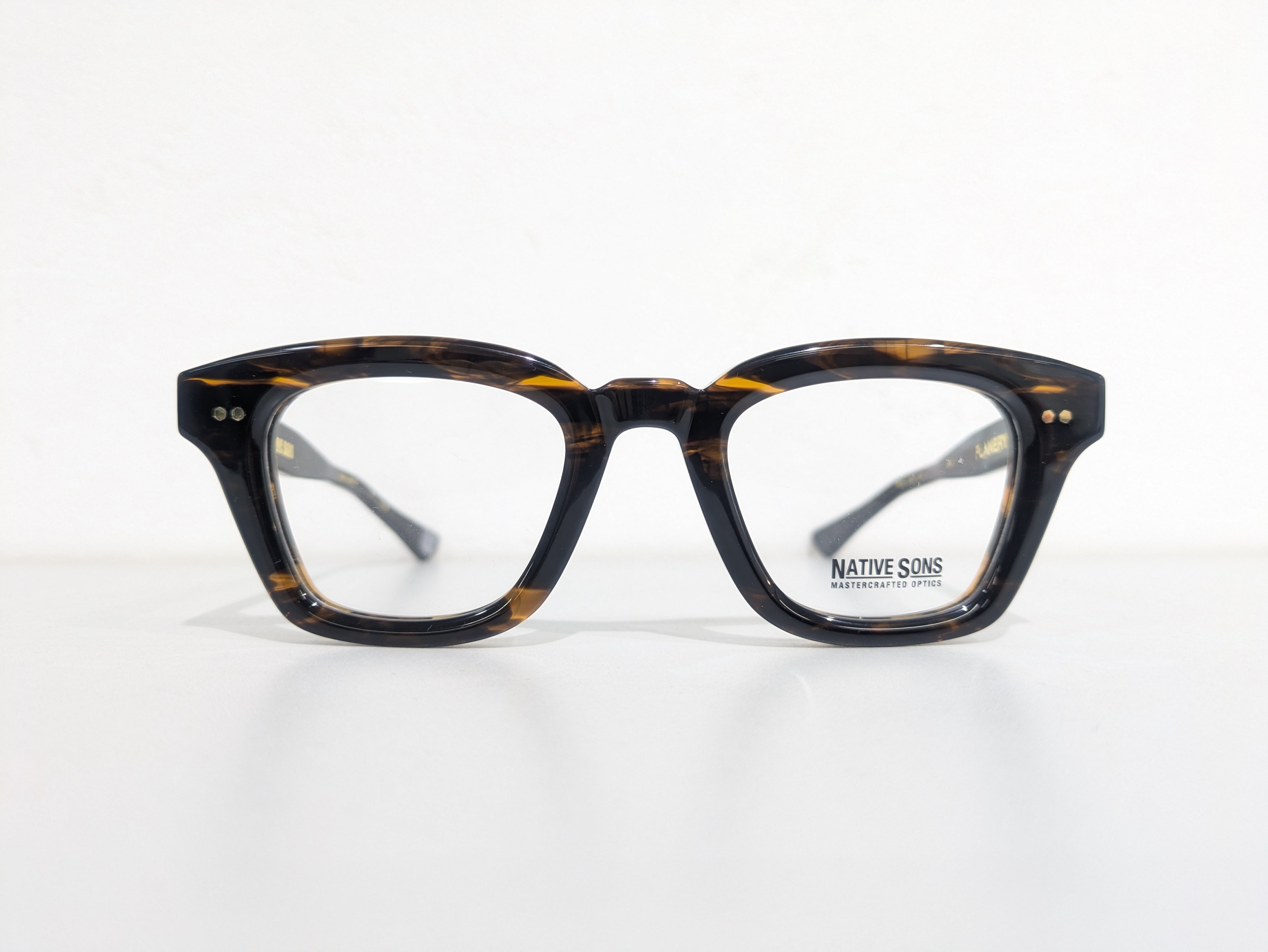成田悠輔さん愛用品 丸四角メガネ XiT eyewear（エックスアイティ）「C