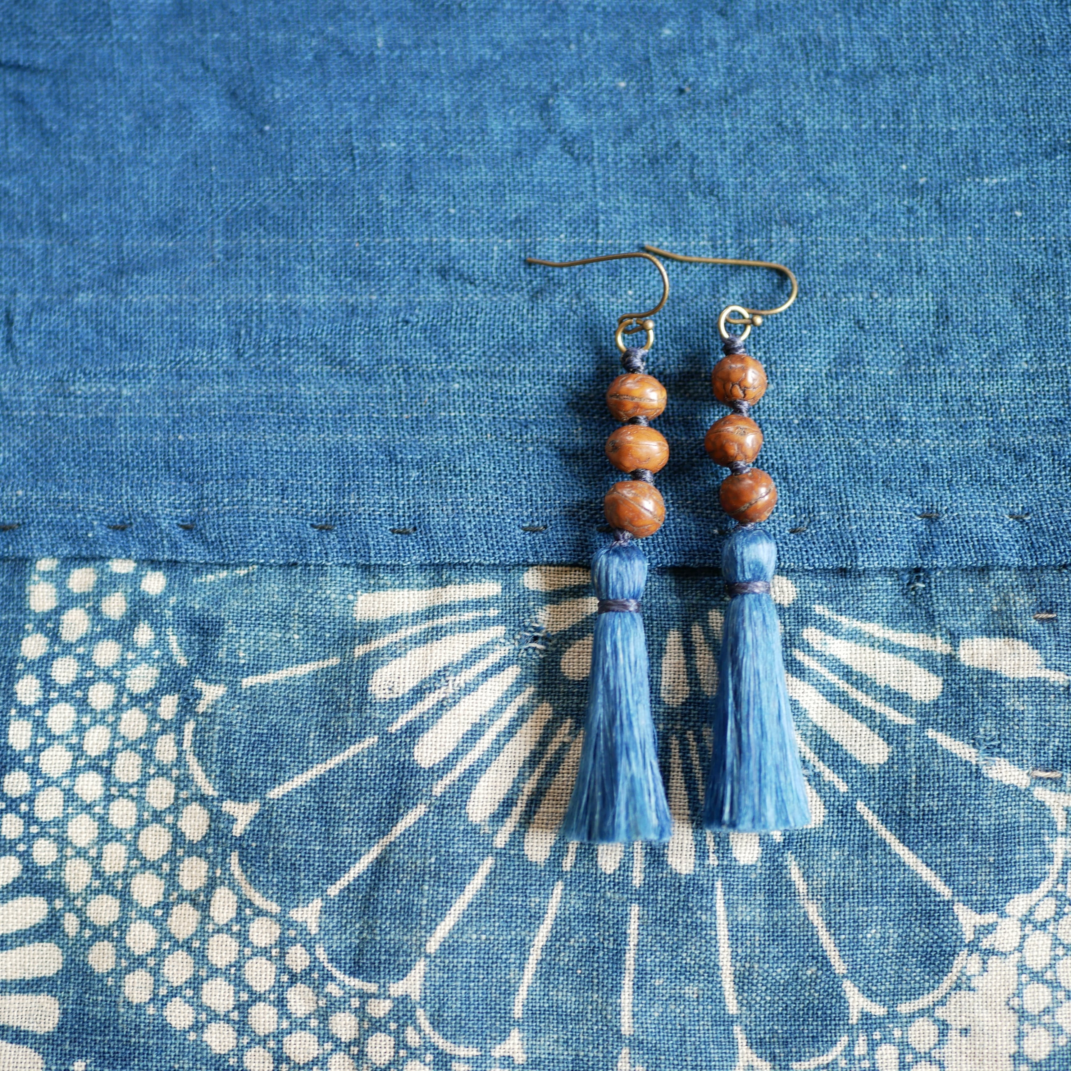 【 精麻 】 藍染精麻×ラクトゥ(菩提樹)ピアス