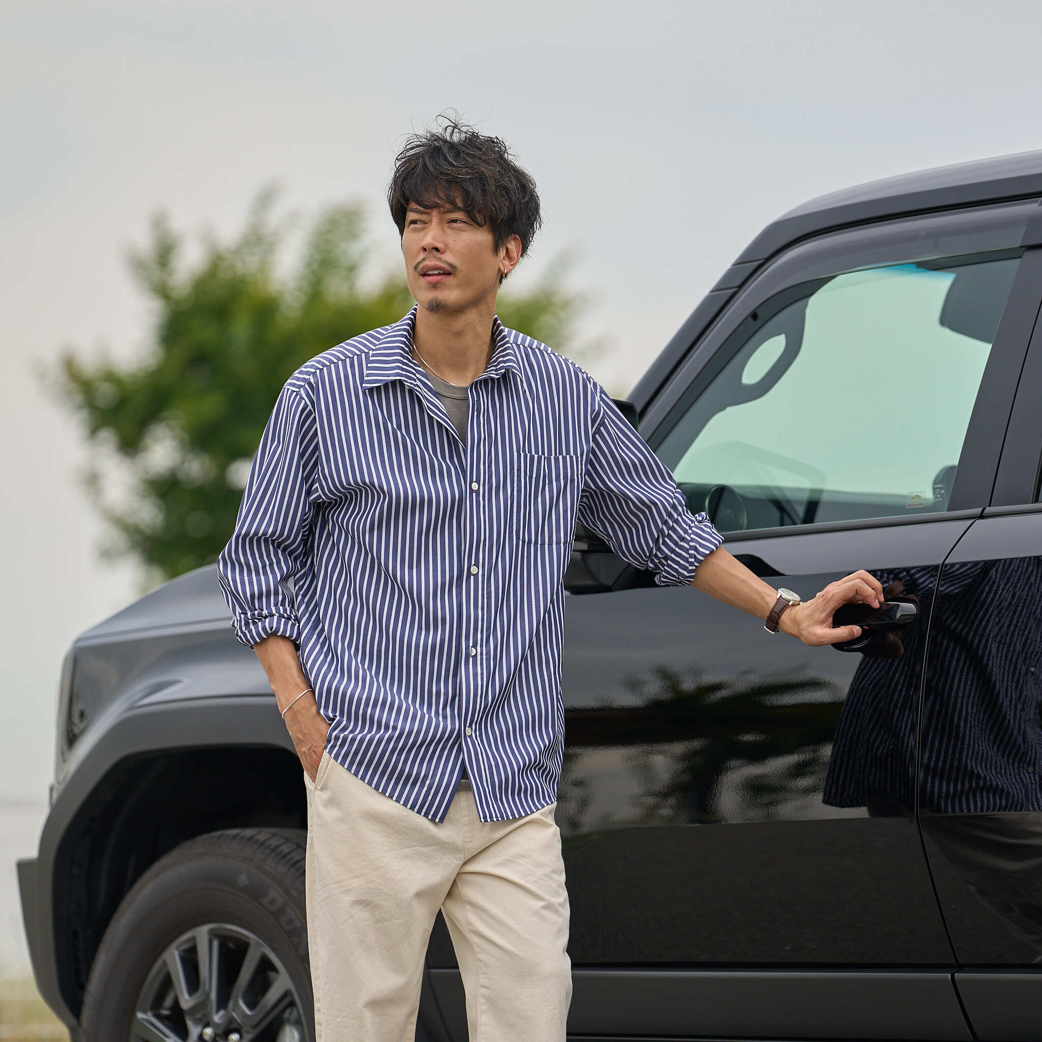 シュッと魅せる