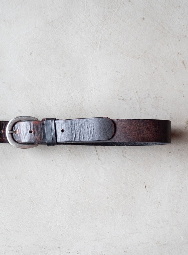 unknown used Black leather narrow belt