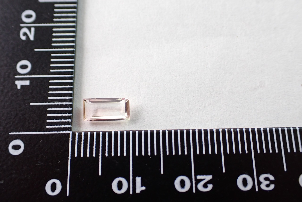 バイカラートルマリン　0.63ct　[C4‐518]