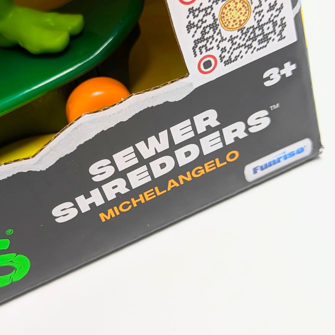 ☆US直輸入☆【 Teenage Mutant Ninja Turtles（ ティーンエイジ ミュータント ニンジャ タートルズ ）】 Turtles Sewer Shredders Pull Back Vehicles / 5インチ タートルズ スケートプルバックトイ / ミケランジェロ〚アメリカン雑貨 アメトイ〛