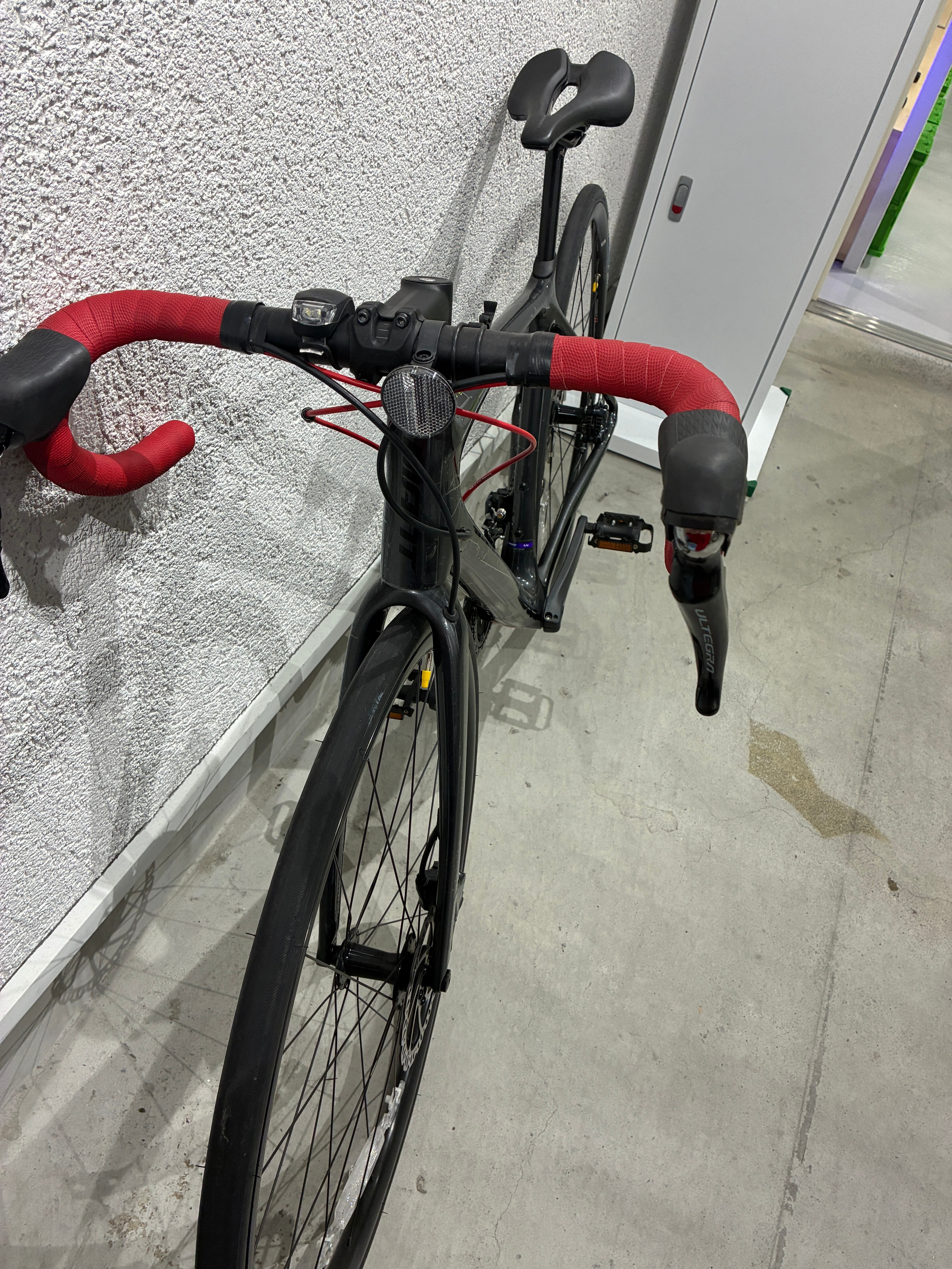 Giant TCR ADVANCED 1 DISC KOM ULTEGRA 中古車 Sサイズ（165cm～175cm
