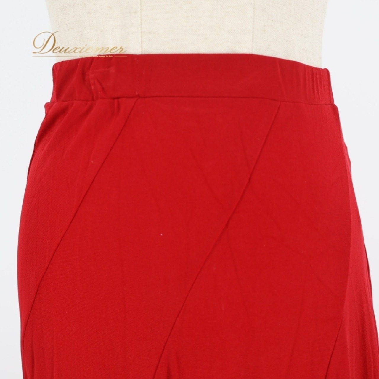 社交ダンス 衣装 スカート レッド系 チャコット Chacott 赤 レッスン 伸縮 ストレッチ 上品 華やか 練習 無地 シンプル 光沢 鮮やか ダンス衣装 柔らかい生地