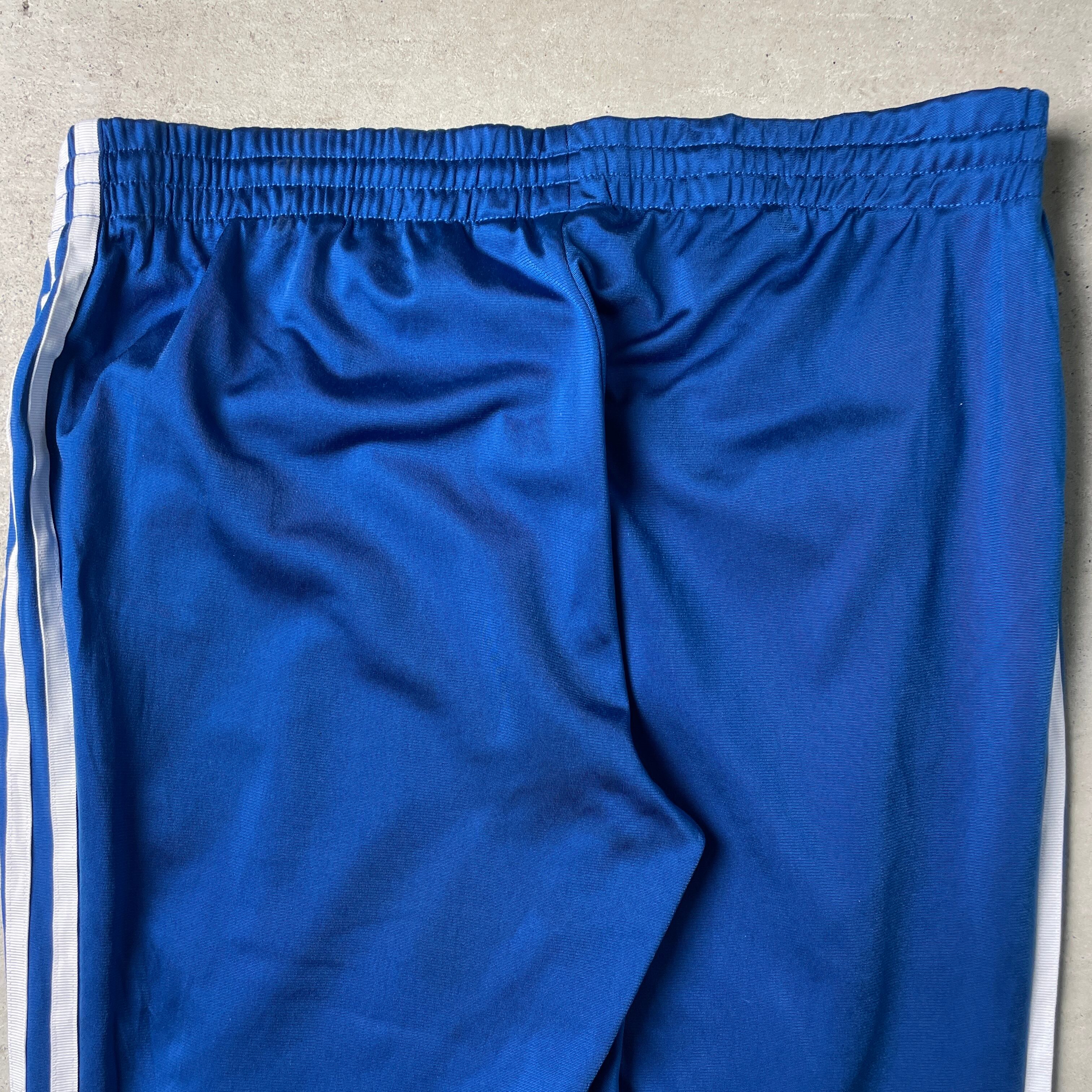 adidas アディダス トレフォイルロゴ センタープレス トラックパンツ