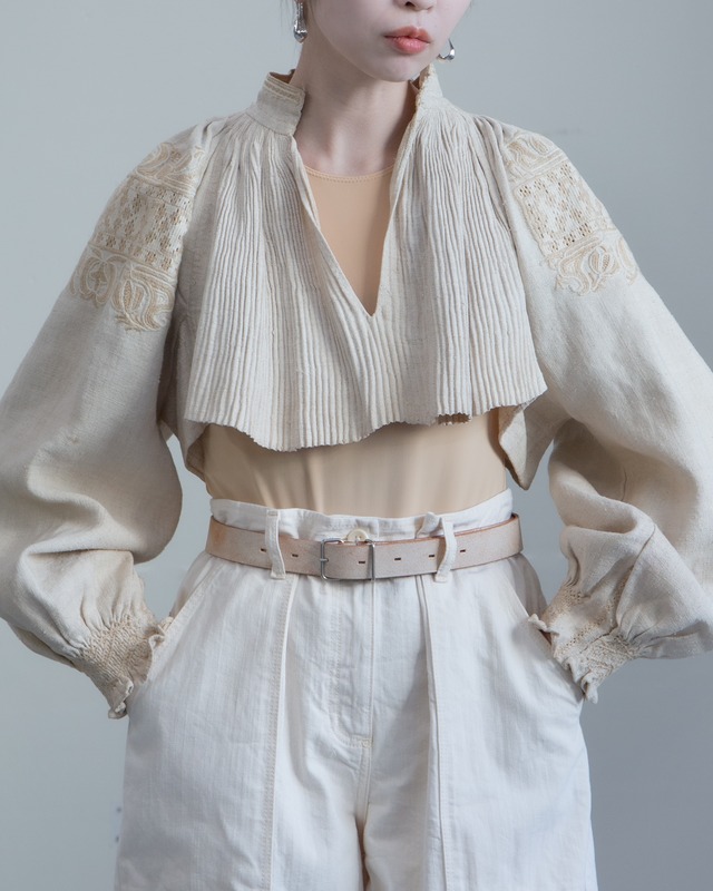 1920s~ balloon sleeves embroidered lawn linen shirt