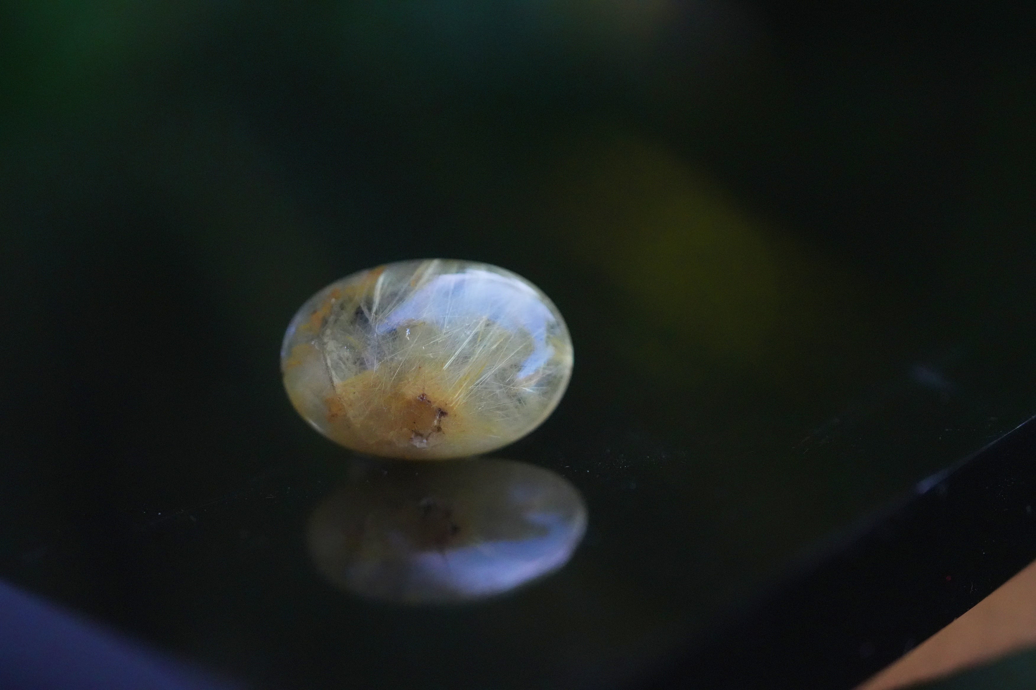 ゴールドルチルインクォーツ☆s1041 | Funky garuda Stone