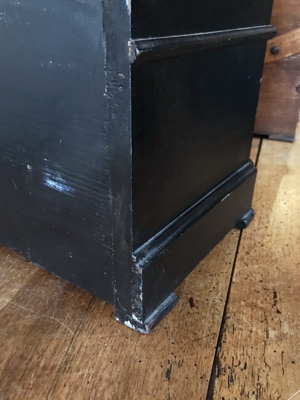 フランス 木製キャビネット 2段引き出し棚 黒 | Brocante de La