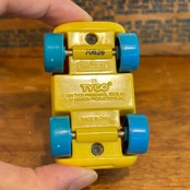 セサミストリート ゾーイ ミニカー ダイキャスト Sesami Street zoe MU-301