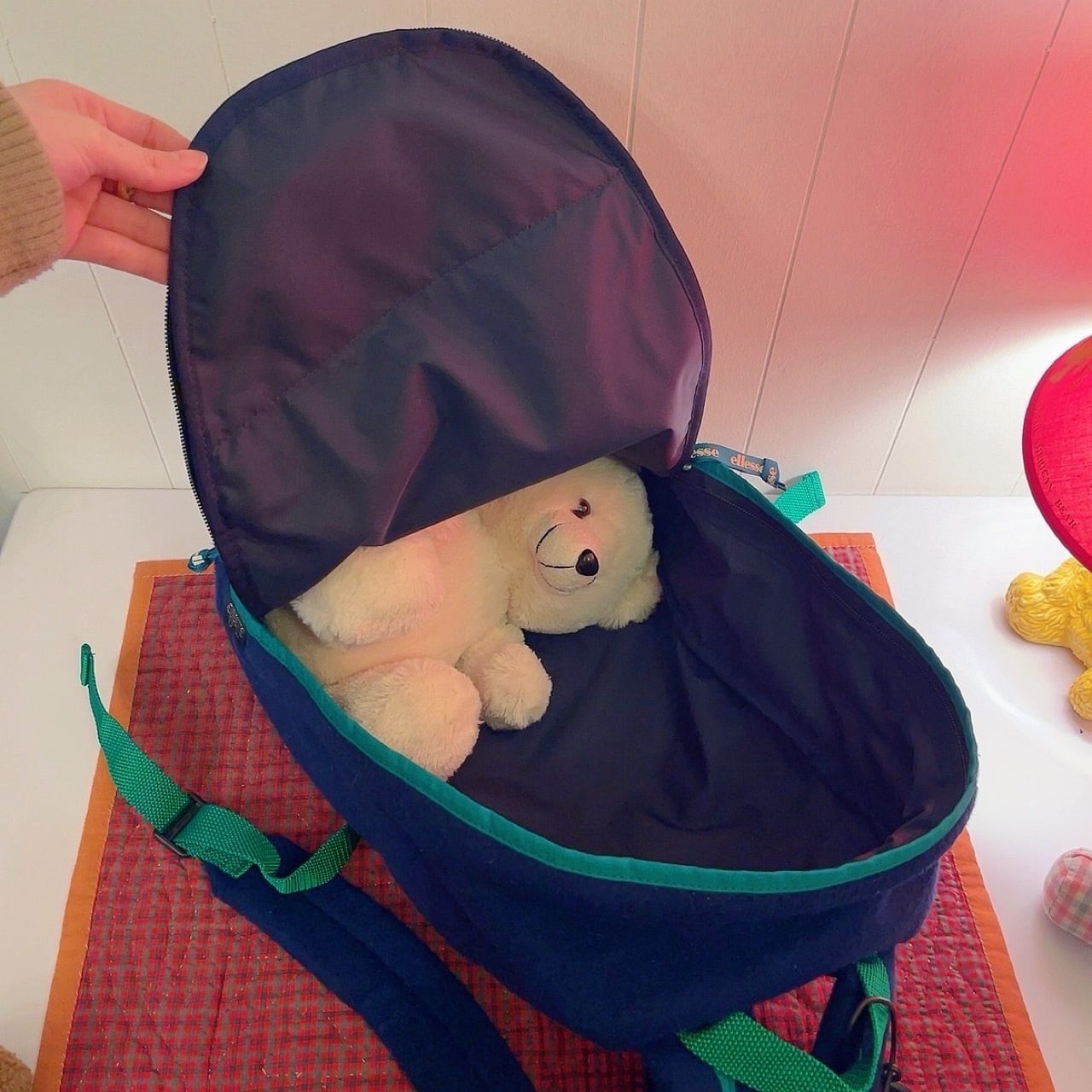 ellesse / navy piping backpack