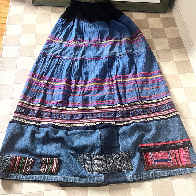 ビンテージモン族スカート