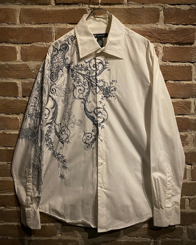 【Caka act3】Beautiful Botanical Embroidery Loose L/S Shirt