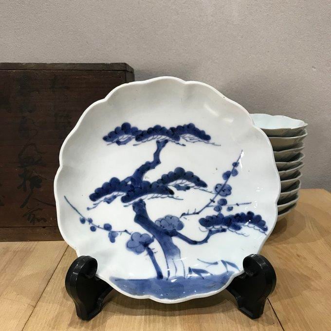 江戸後期　古伊万里　染付松竹梅文様輪花形六寸皿　十枚　共箱付　文政十年 古伊万里 染付 松竹梅文様 輪花形 六寸皿 10枚 | Nakayacacan (那加屋花冠)
