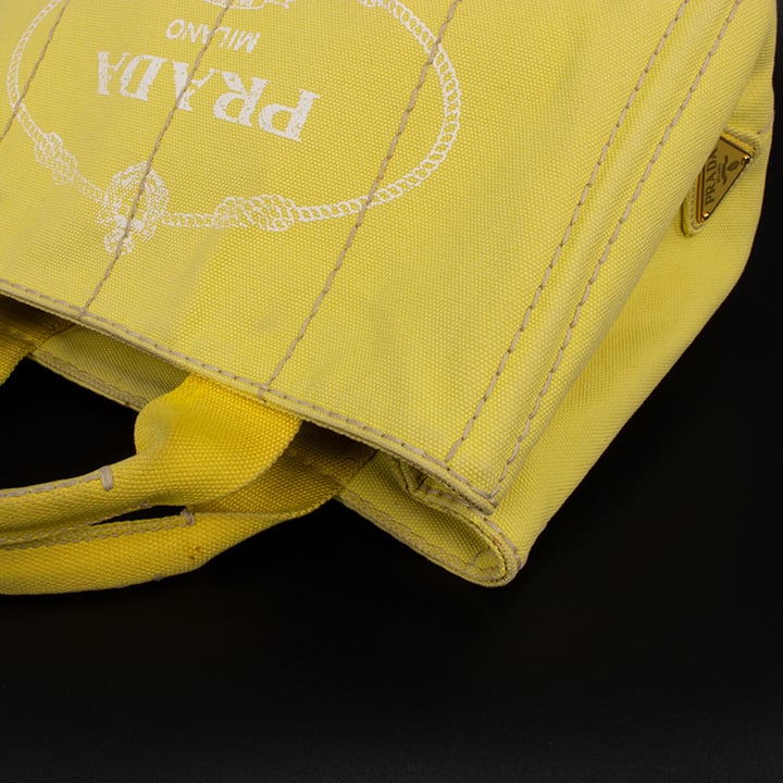限界価格・送料無料・良品】PRADA・プラダ・ハンドバッグ(カナパ・人気