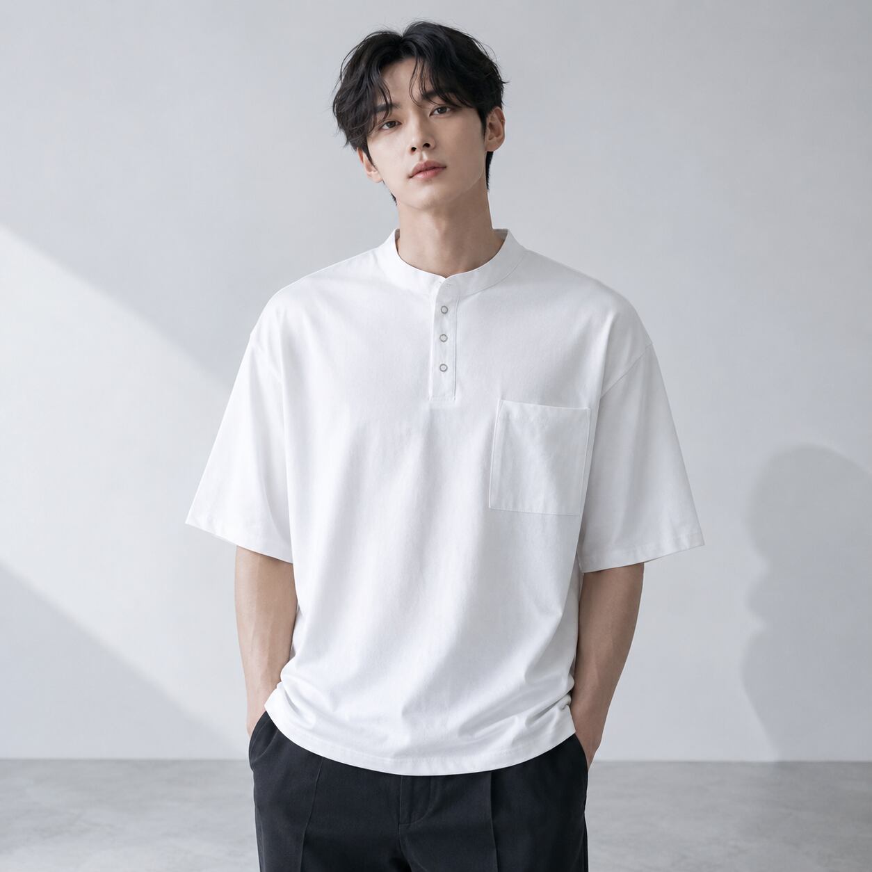 Short-sleeve Henley T-shirt 0010
