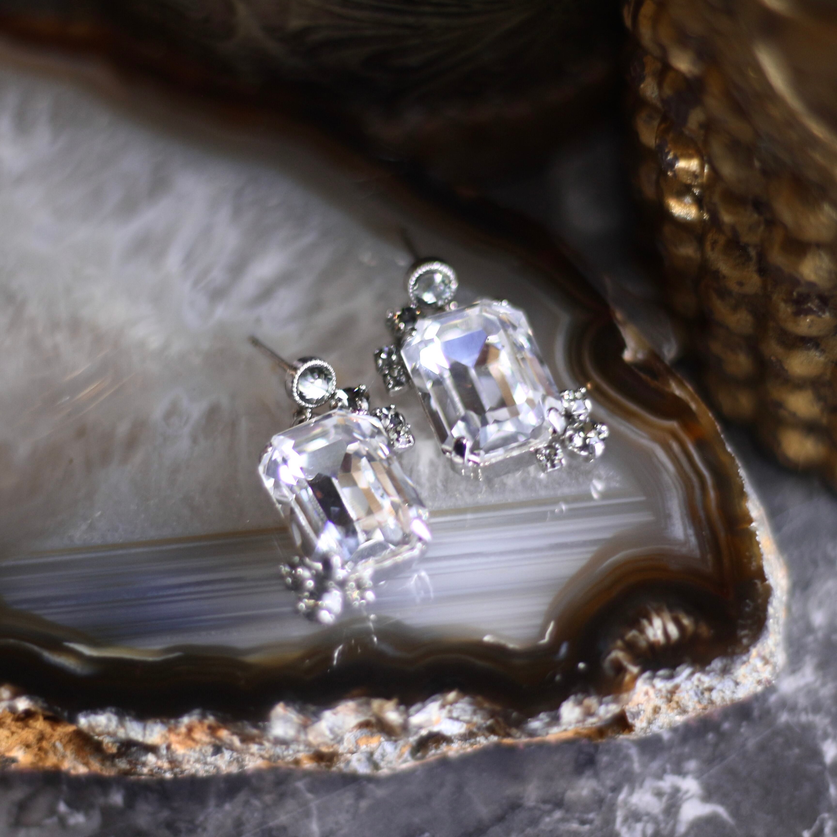 Chrisitian Dior CLEAR CRYSTAL STONE DESIGN EARRING/クリスチャン