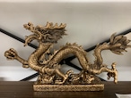 ドラゴンの置き物
