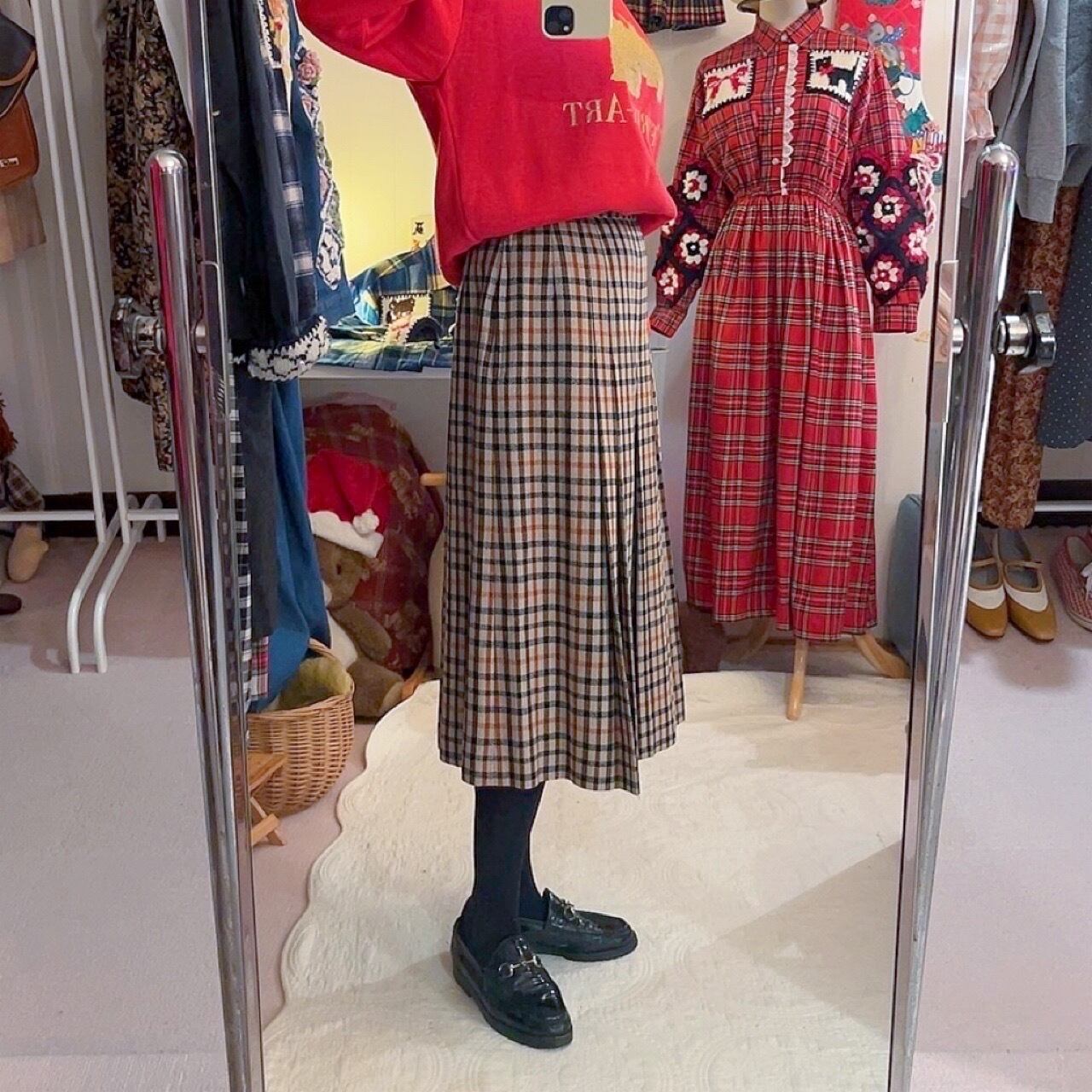 beige check tuck skirt