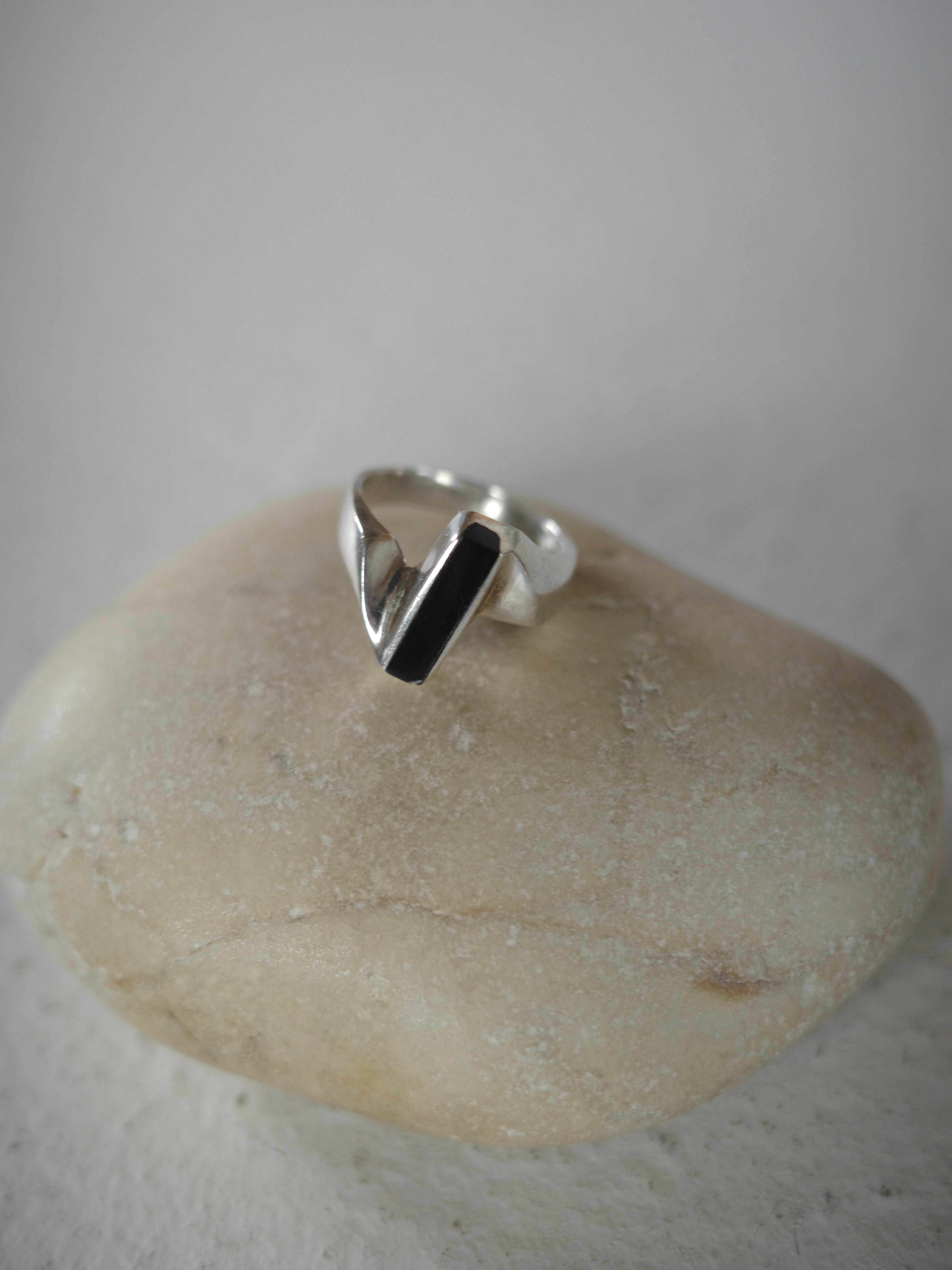 〈vintage silver925〉onyx bar design ring
