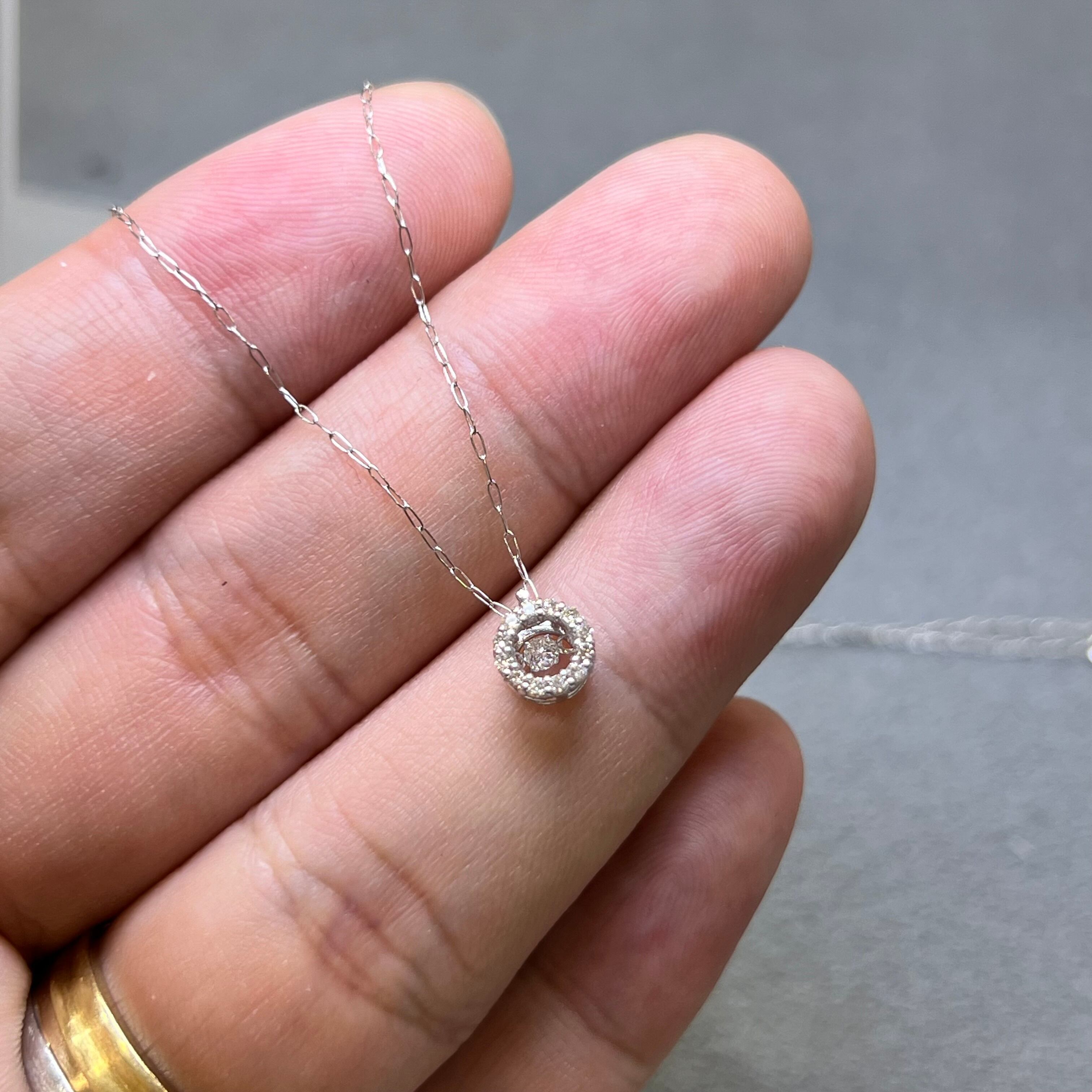 K18WGダイヤモンド 0.03ct/0.07ct ダンシングストーンネックレス | 鈴木屋