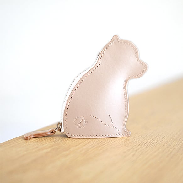 お座りする子犬のコインケース・ナチュラル