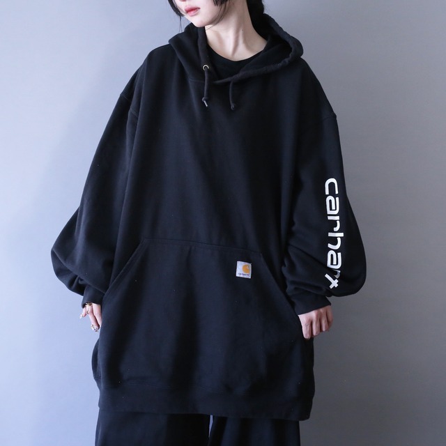 "carhartt" sleeve printed design XXXXL super over silhouette parka