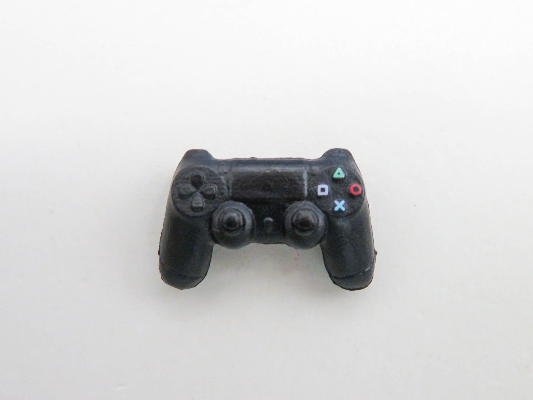 【不明】 小物パーツ ミニチュアPS3コントローラー