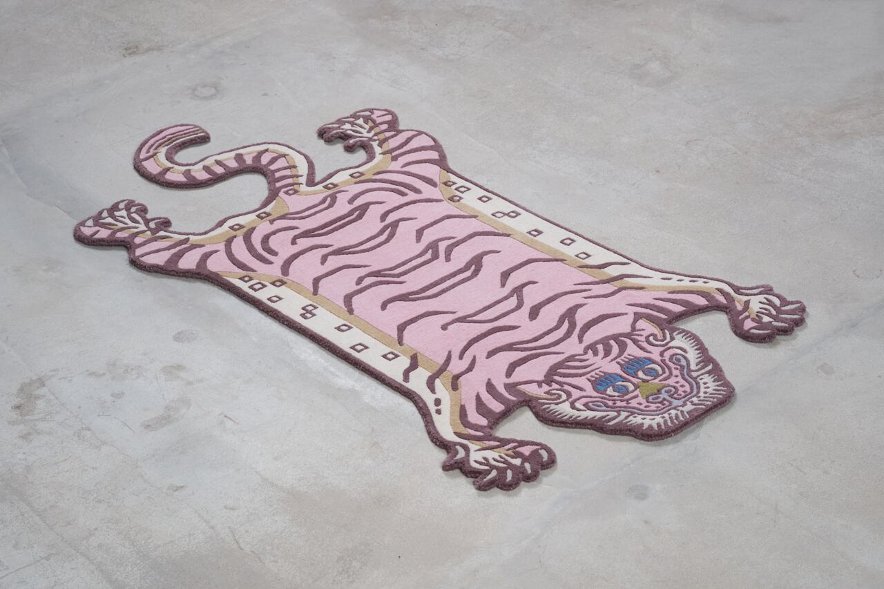 Tibetan Tiger Rug 《Mサイズ•ウール・オリジナル3・ピーチブロッサム