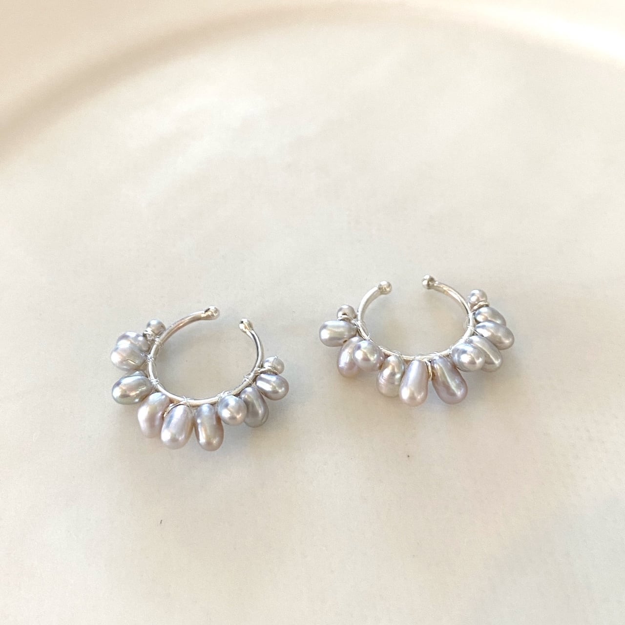 art jewelry marble パールいっぱい　イヤーカフス　シングル