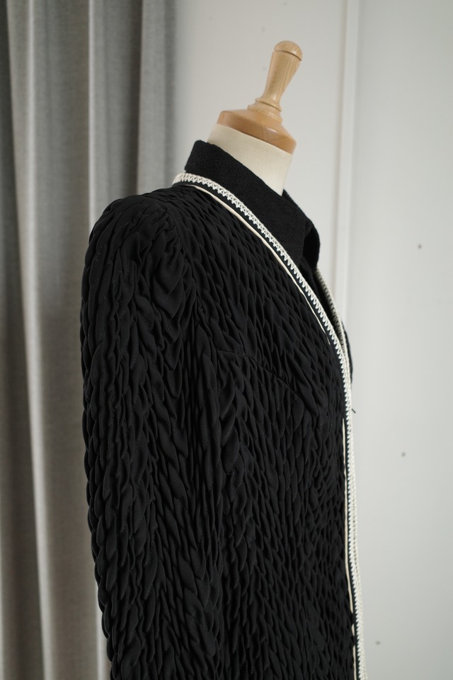 kuro nami  jacket