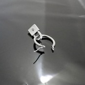 THIN HOOP raised by wolves [LARGE] with PADLOCK / レイズド・バイ・ウルヴス シンフープ・L ウィズ パドロック