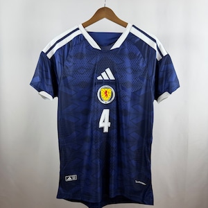 【即納】スコットランド代表 2026 ホーム サッカーユニフォーム McTOMINAY #4