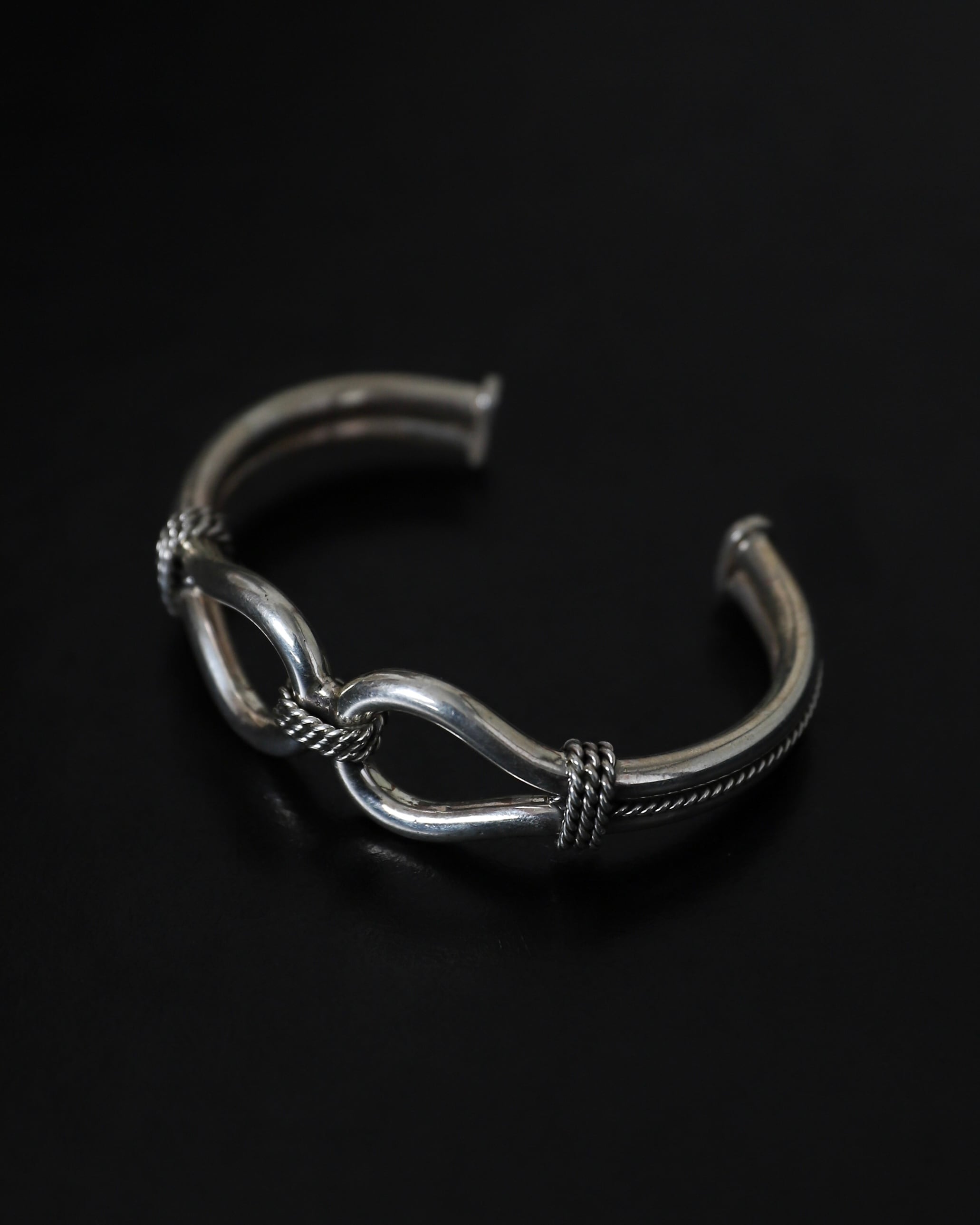 STEVE ARVISO ”HORSE WHISPERER BANGLE” | IVY&NAVY ONLINE SHOP 