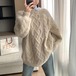トップス セーター プルオーバー レディース 長袖 ラウンドネック フェミニン ストリート ヴィンテージ ニット ケーブルニット かわいい 大人可愛い シンプル カジュアル おしゃれ かっこいい レトロ こなれ感 ガーリー ラブリー キュート クラシカル ベーシック カントリー アクティブ ナチュラル お出かけ イベント リゾート 旅行 女子会 休日 重ね着 楽ちん 暖かい 防寒 普段使い 着回し トレンド 流行 インスタ映え 定番 ゆったり フリーサイズ クリーム 紫 黄色 イエロー レッド くすみ