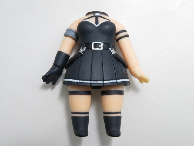 再入荷（A−ランク）【2546】 ユーベル  体パーツ 戦闘服　ねんどろいど