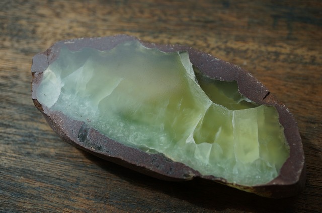 オーストラリア産プレナイト Prehnite 2382