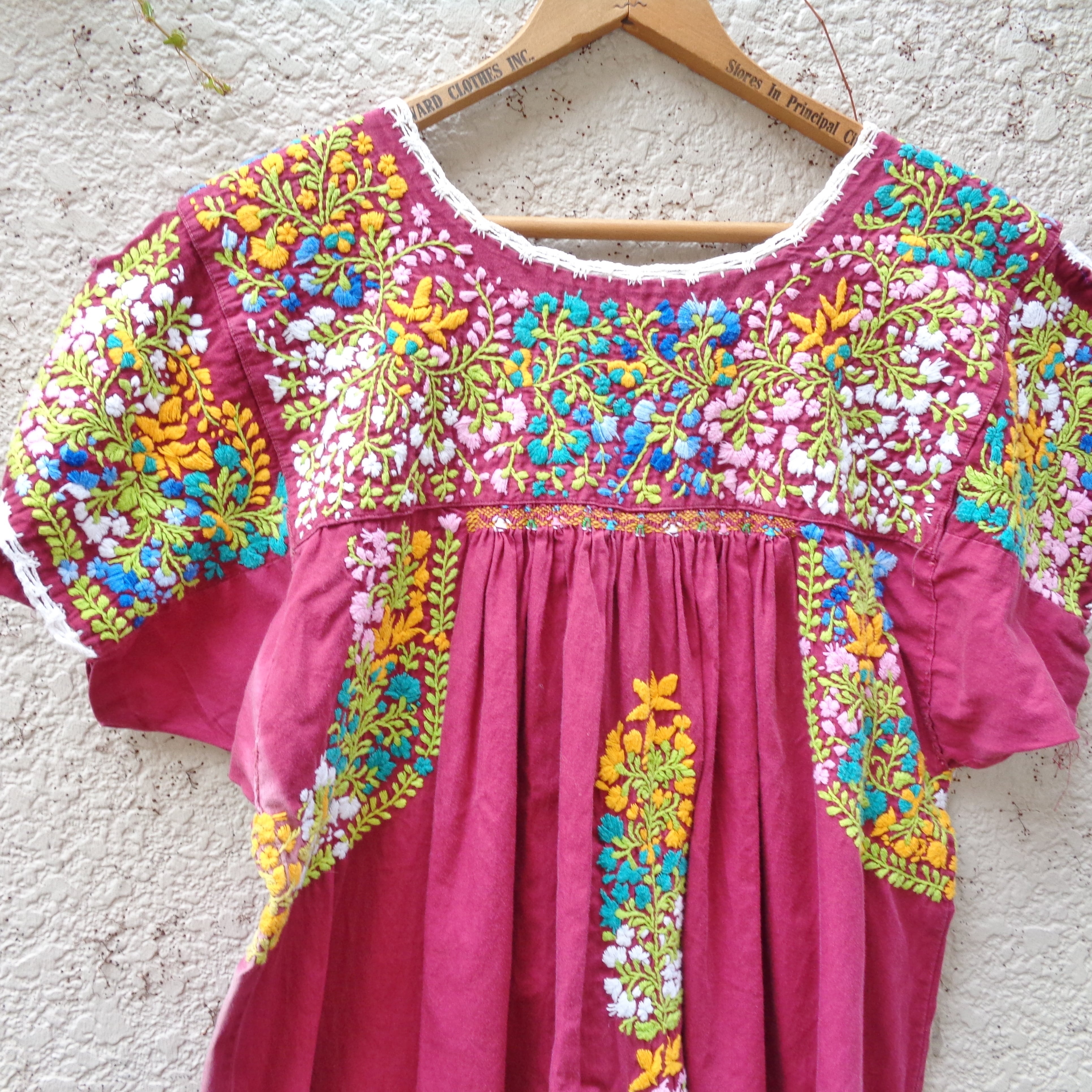 メキシコ刺繍ワンピース サンアントニオ 花柄刺繍 古着 ヴィンテージ ドレス 70's San Antonio embroidery dress／70年代 サンアントニオ 刺繍