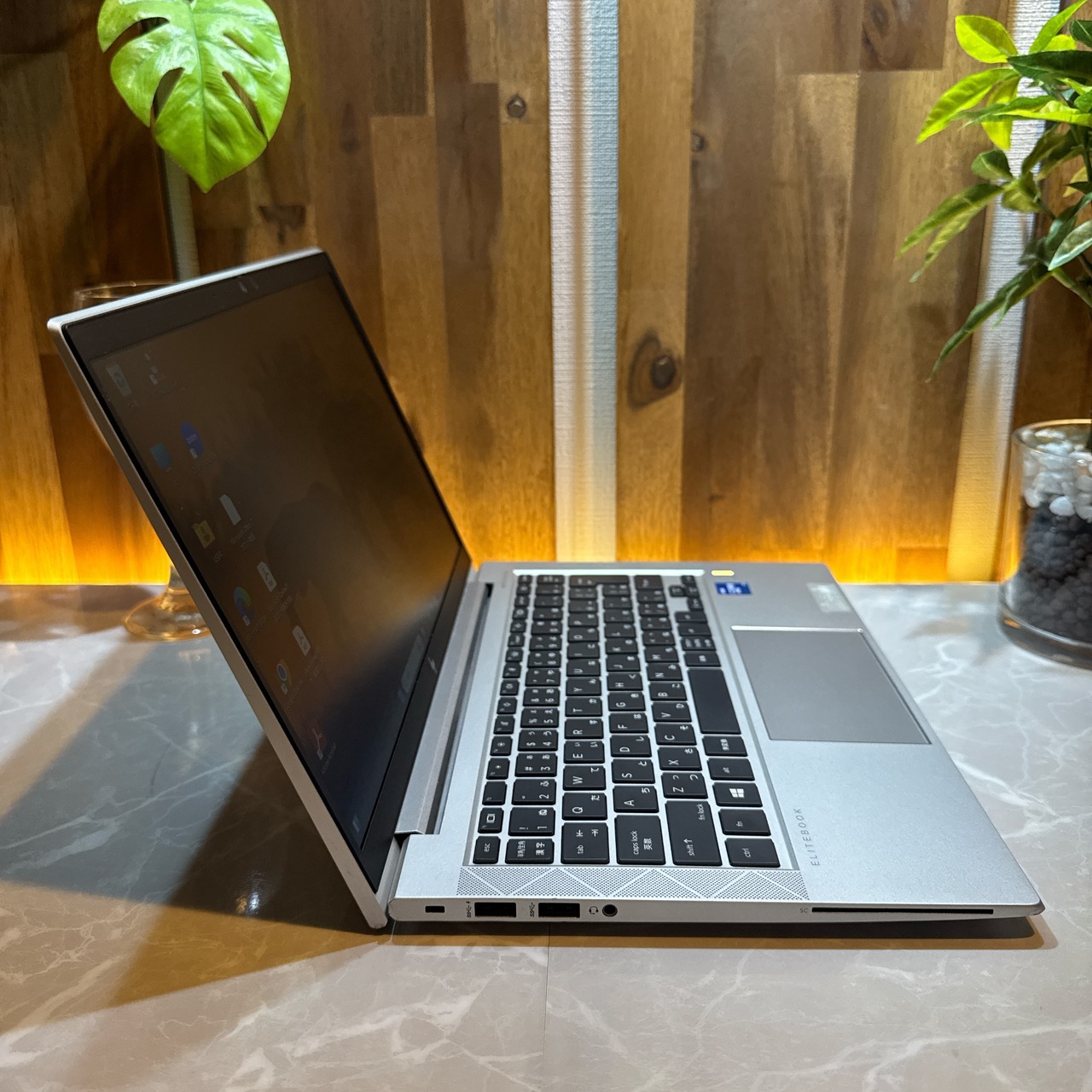 最高峰i7‼️HP EliteBook 6830 G8/Core i5 第11世代/メモリ16GB/新品SSD512GB/ノートパソコン