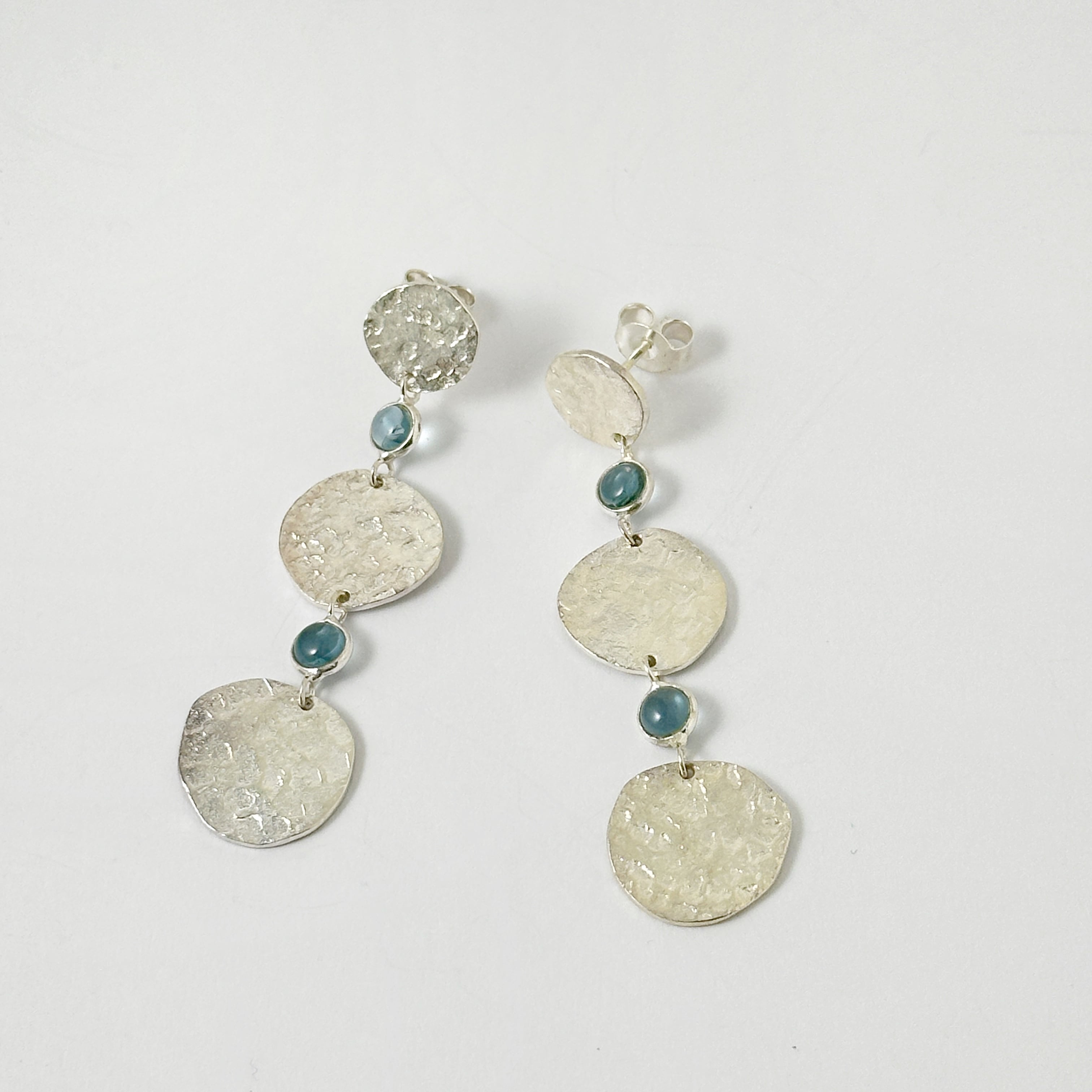 アイオライト 3連 プレート スタッドピアス Silver