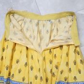 フォークダンス 衣装 スカート イエロー系 ひまわり 花柄 黄 青 黒 チロリアン チロルスカート 明るい ダンス衣装 ふんわり かわいい 華やか イベント 練習 レッスン カントリー ブルー系 ブラック系