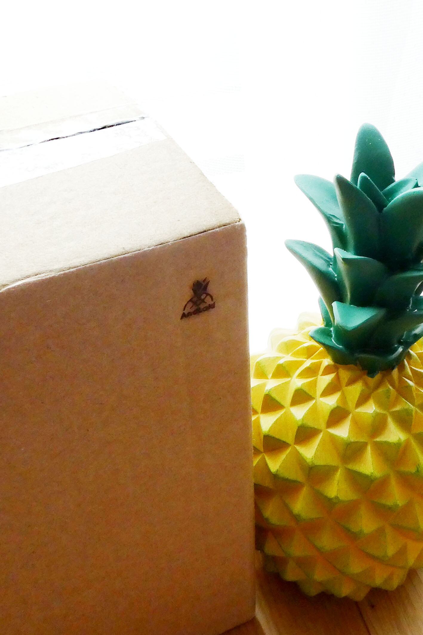 パイナップルの置物 小サイズ | ハワイアン雑貨AndLaki ／ アンドラキ