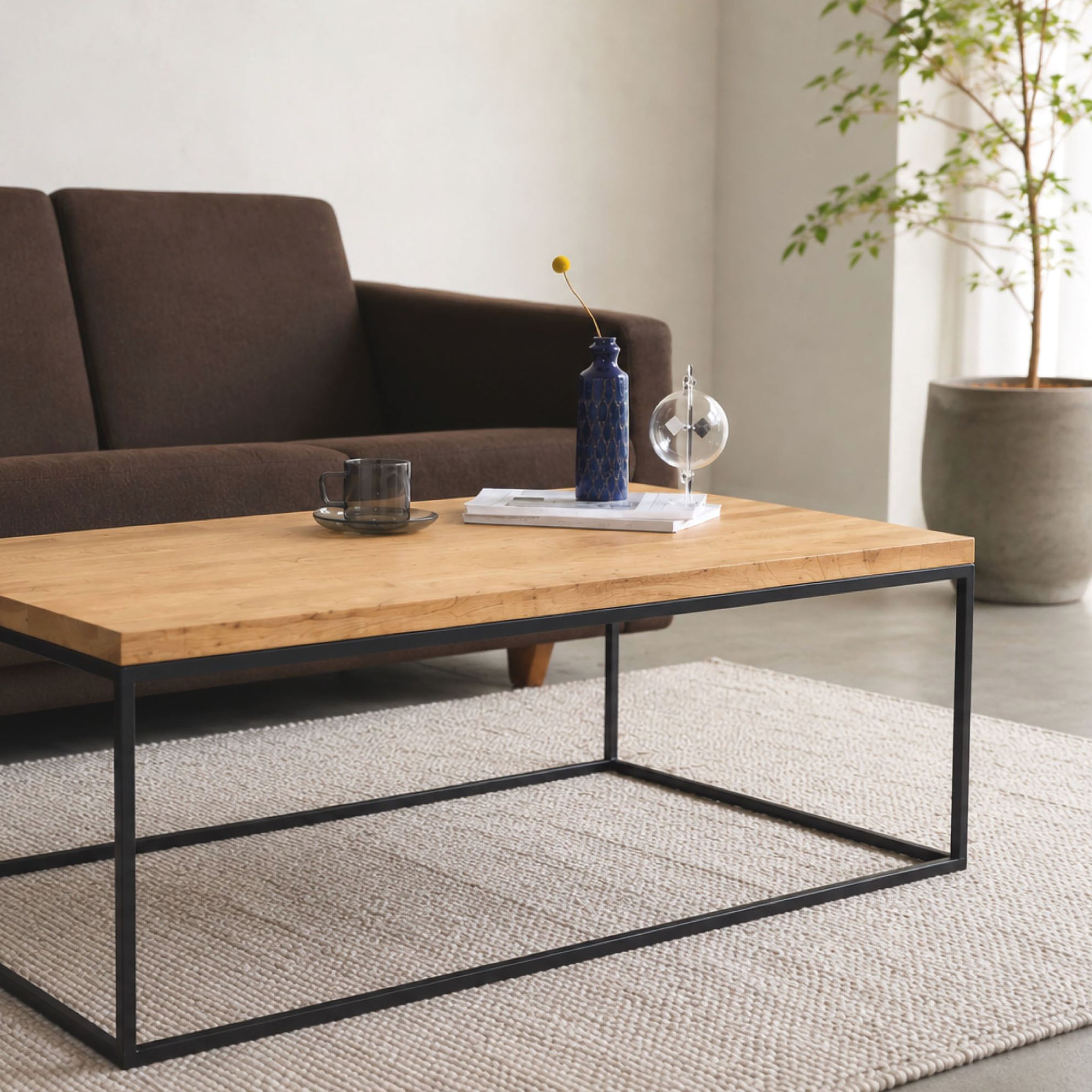 OAK TABLE - L