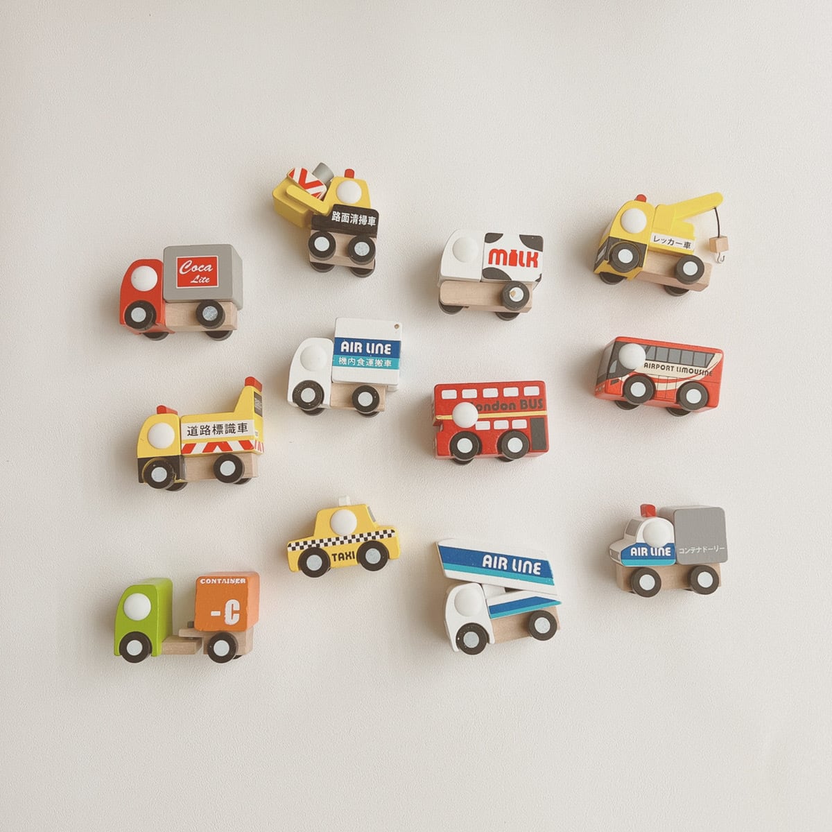 木のおもちゃ 車 道路など プラントイ 木のおもちゃ ロードシステム 車