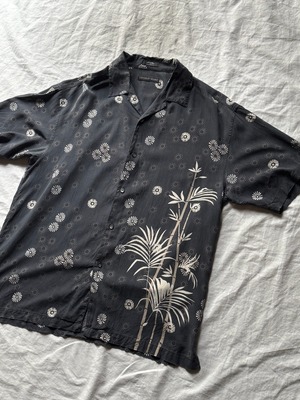 "GEOFFREY BEENE" Silk S/S shirt