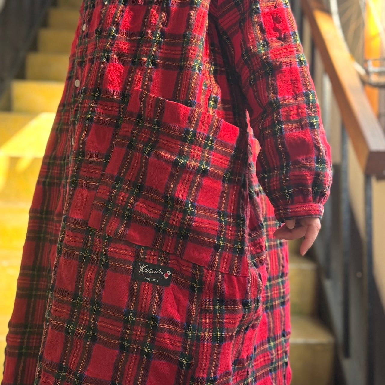 快晴堂 タータンチェックコートワンピース 快晴堂 - タータンフォーエバー／Wideスタンド衿＆ギャザーワンピース