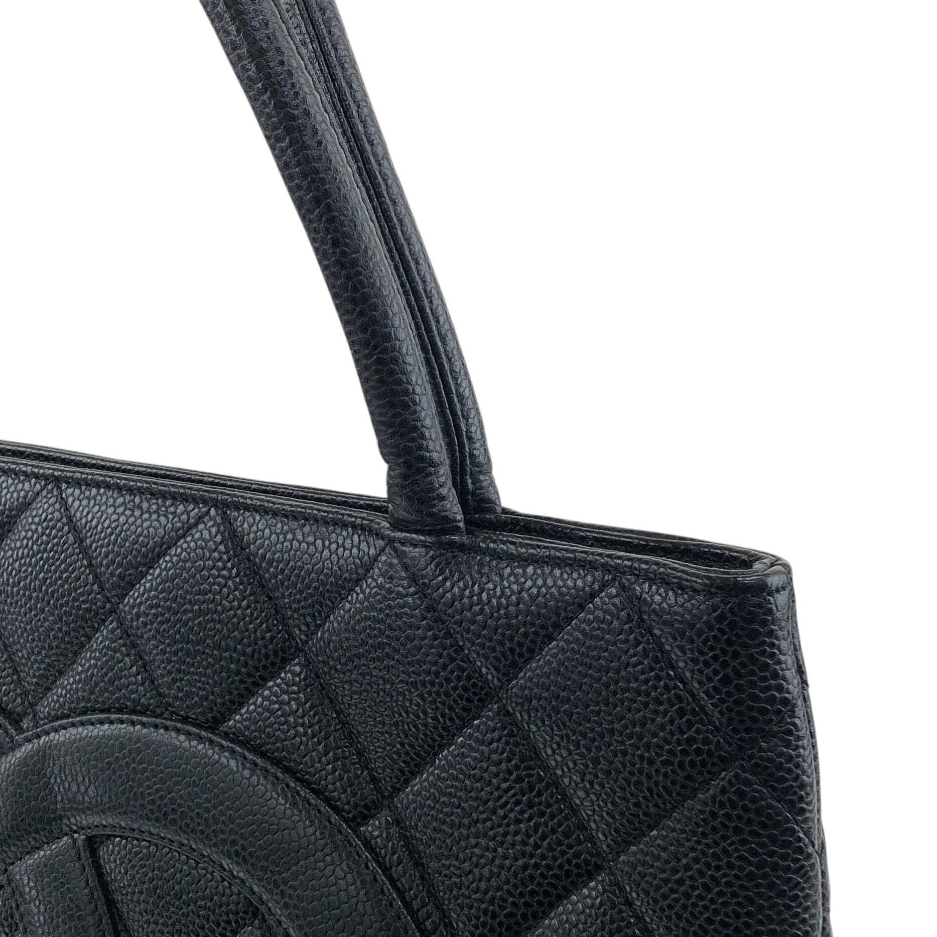 CHANEL シャネル ハンドバッグ ブラック ココマーク キャビアスキン