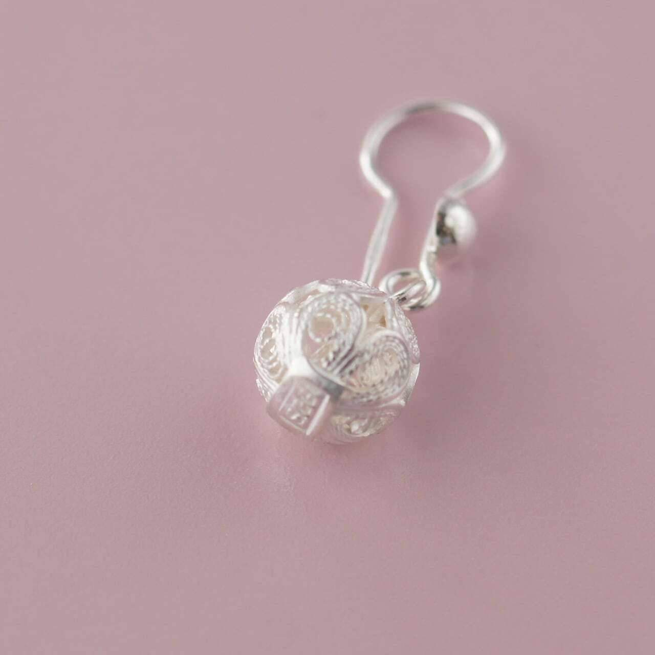 レースボール ピアス / 銀線細工 | マルタフィリグリー | マルタ直輸入
