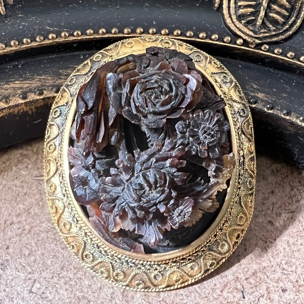 イギリス アンティーク ブローチ K15 べっ甲 カンティーユ 繊細な薔薇