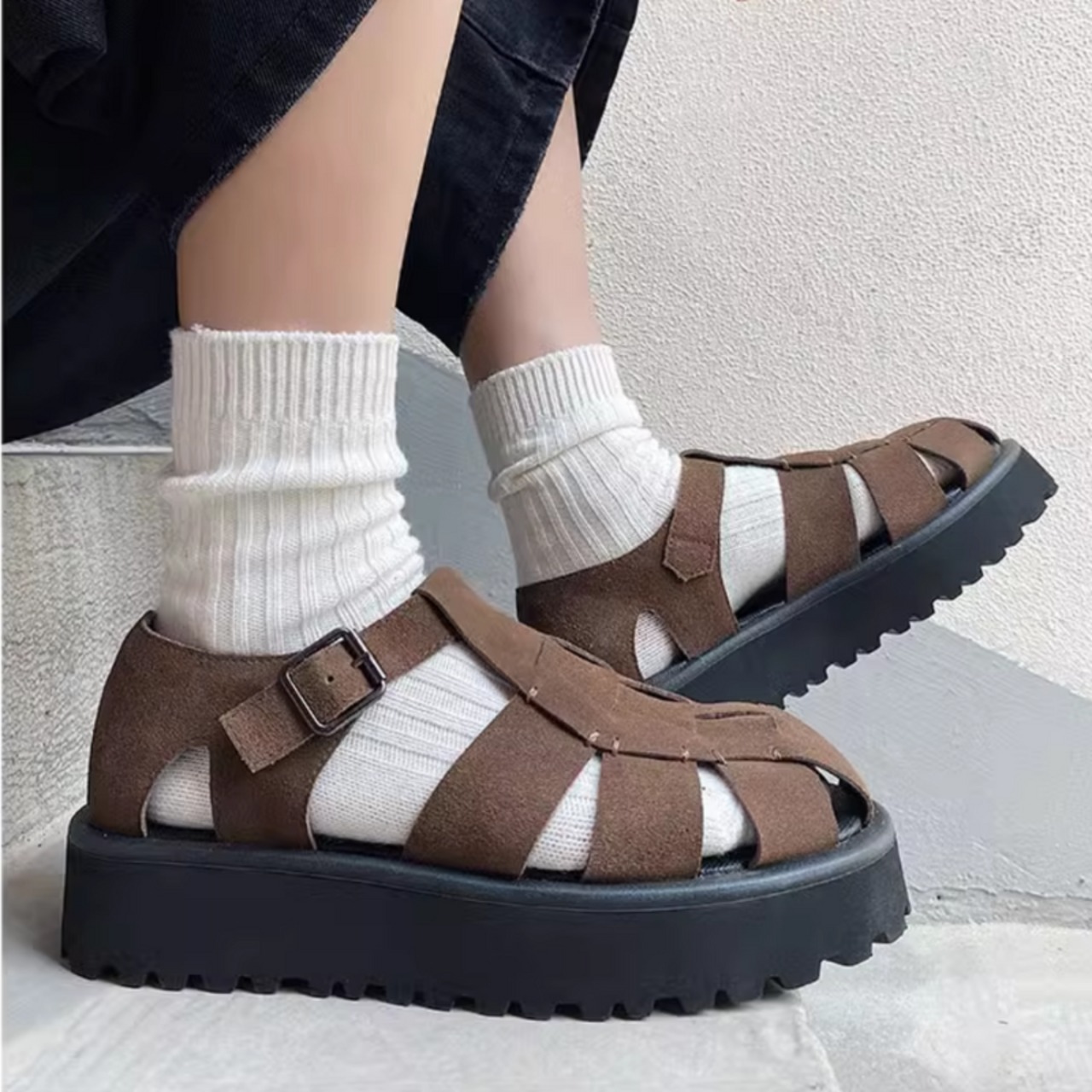 スウェード風グルカサンダル　0613