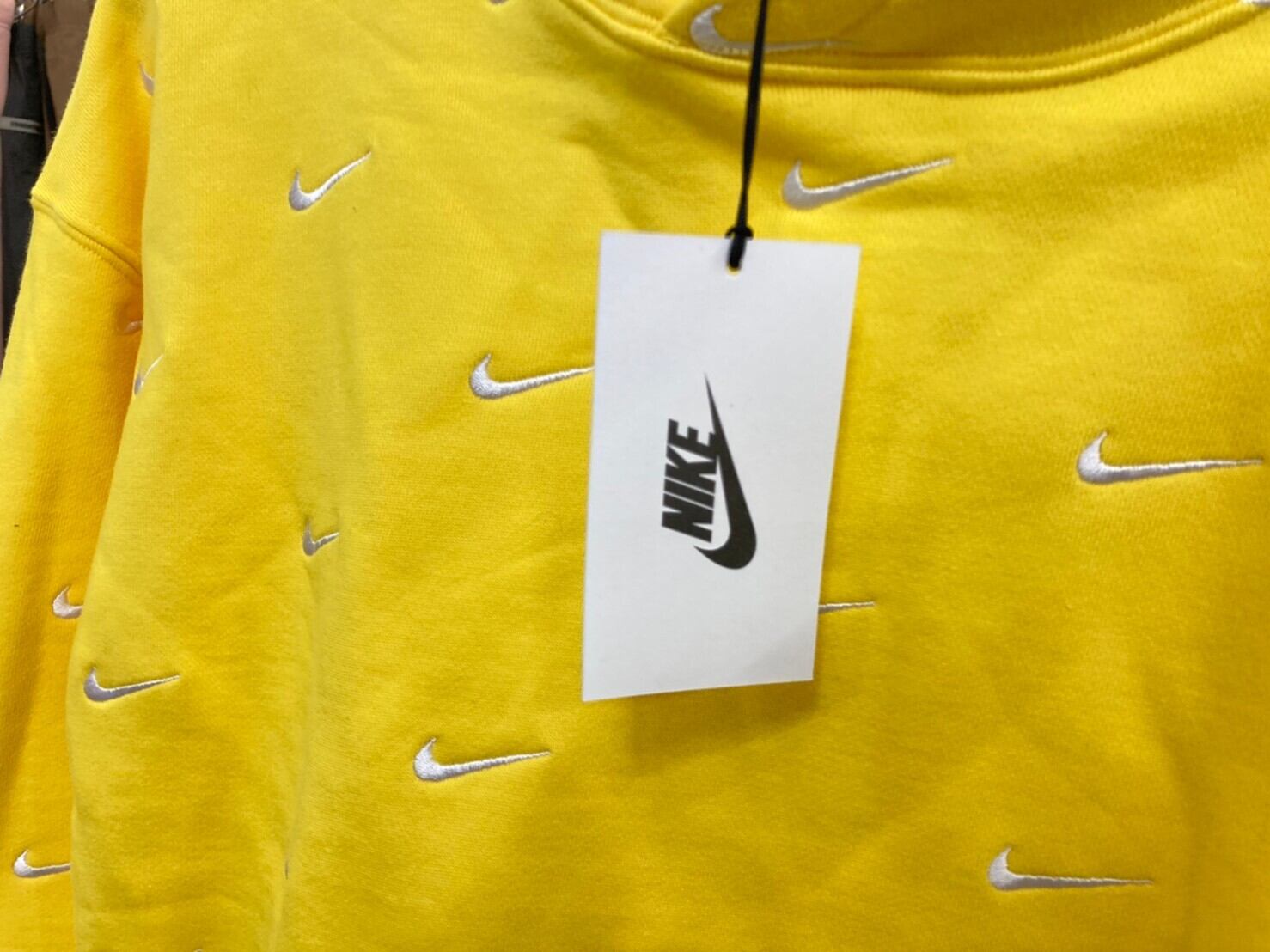 新品未使用　Nike NRG Swoosh Logo Hoodie Black